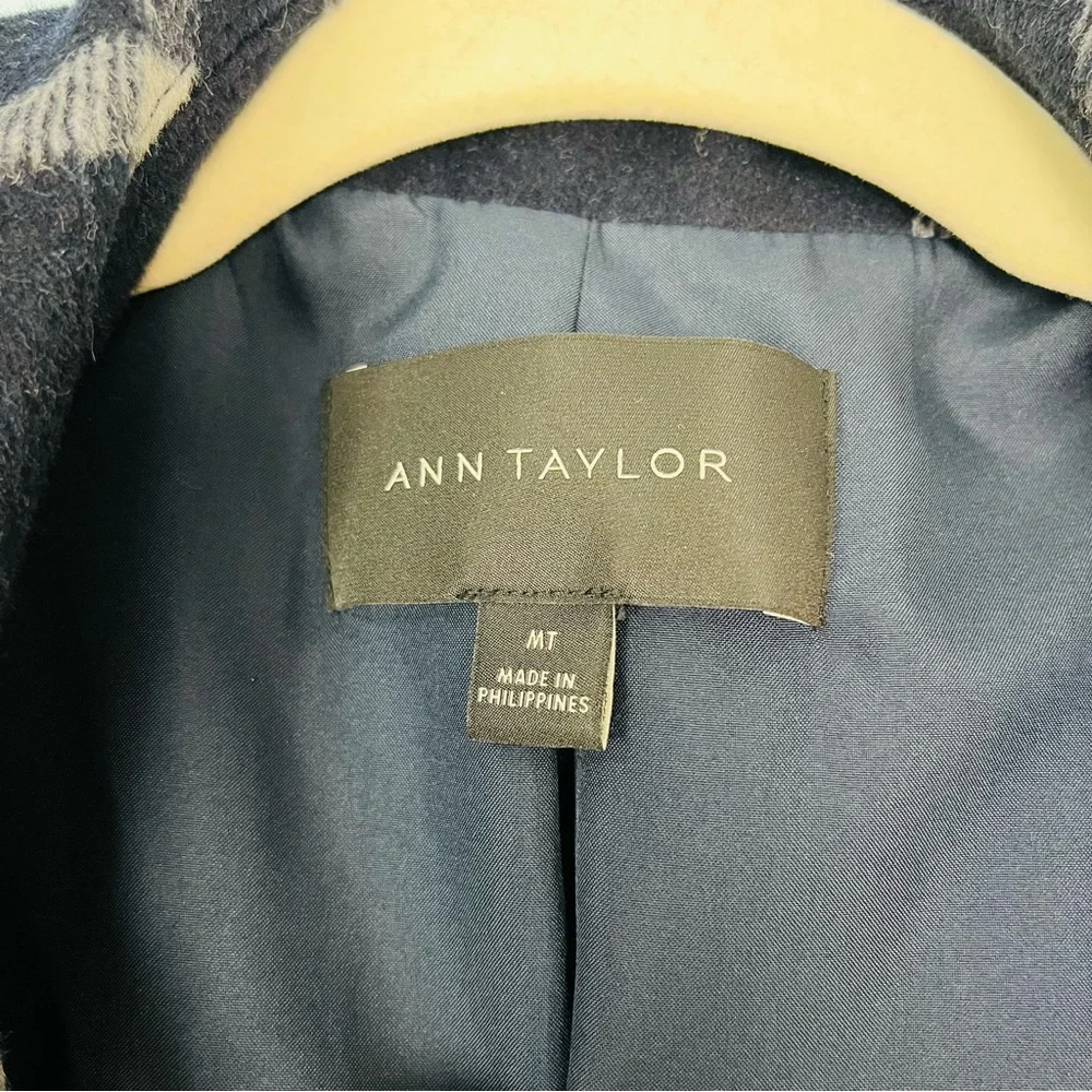 Ann Taylor Sz Medium Tall MT Window Pane Navy Blue Plaid Wrap Wool Long Coat - Picture 7 of 8